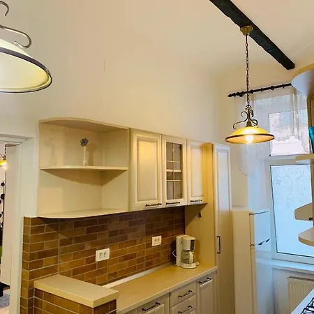 Apartament * Брашов