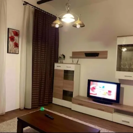 Апартаменти Apartament *